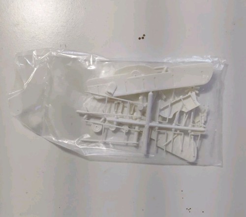 Vintage NOS DEHAVILLAND DH2 SMER Model Plane Kit 1/50 Sealed Parts - Picture 4 of 18
