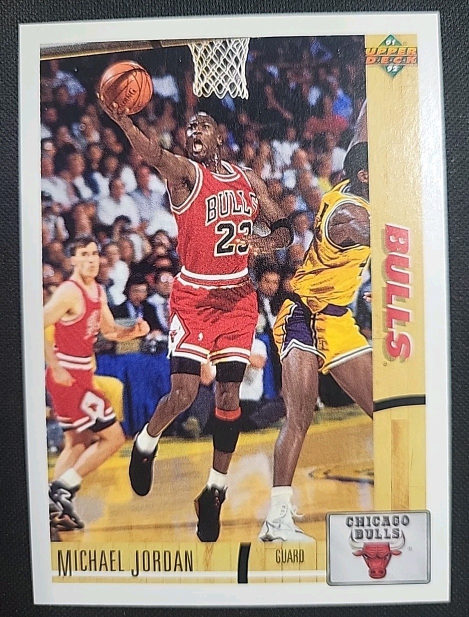 1991-1992 Upper Deck Basketball Michael Jordan #44 Chicago Bulls (M) 