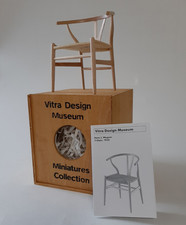 Sedia a Y Vitra Design Museum collezione in miniatura
