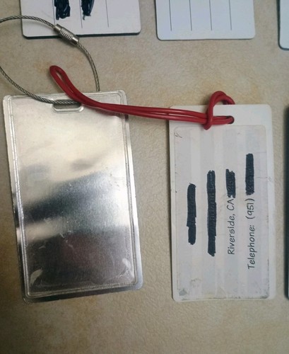 LOT (6) IN-N-OUT BURGER EMPLOYEE CONFERENCE BADGES HAWAII BORA BORA VIENNA ETC. - Picture 9 of 10