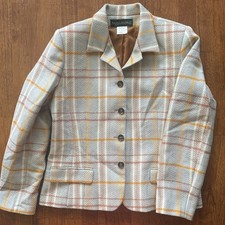Harve Bernard women  s blazer size 12.  