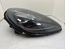 2019 2020 2021 2022 Porsche Macan Headlight Right RH Passenger OEM LED Headlamp