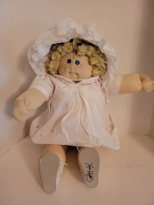 Vintage Cabbage Patch Doll 23'' Doubled Signed 1983