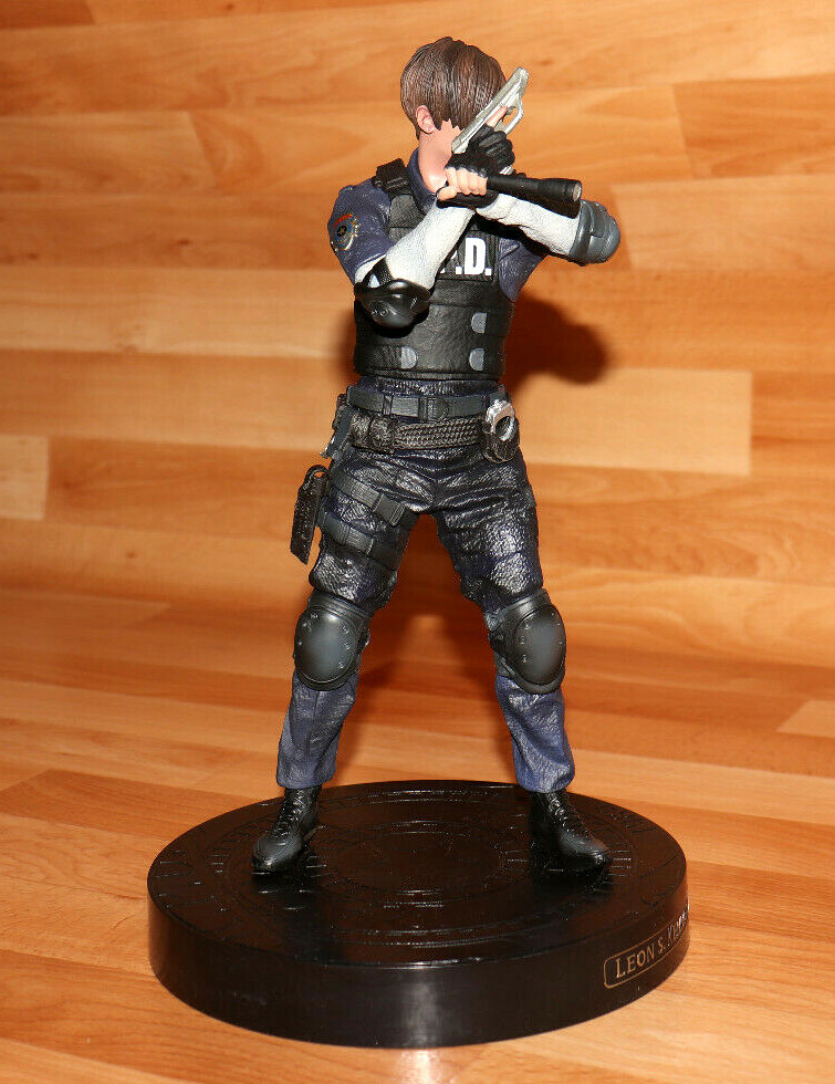 Resident Evil 2 Leon S. Kennedy フィギュア Resident Evil 2 Biohazard RE:2 Leon S. Kennedy Statue Figure Only