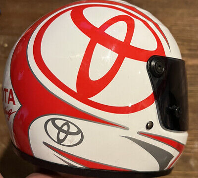 te veel homoseksueel wassen Toyota Racing 1:3 Scale TRD Driver&#039;s Champion Series Mini Helmet White  Red | eBay