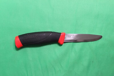 MORAKNIV SERRATED SANDVIK STAINLESS  Mora Made in Sweden