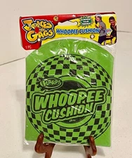 Jaru Flarp Self Inflating Whoopee Cushion Let's Loose A Blast Of Sound Green New