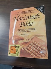 RARE 1988-89 Apple Computer Macintosh Bible Book