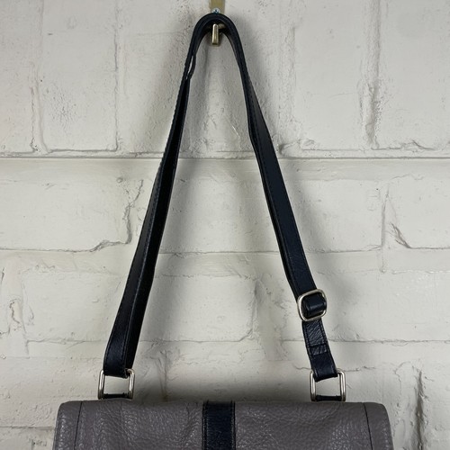 Marks & Spencer Grey Leather Handbag Side Shoulder Bag Medium Magnet Close - Picture 4 of 10