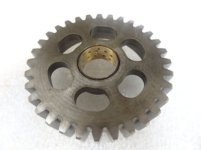TR6 Kawasaki NOS NEW 13129-1510 Output Low Gear 32T ZX ZX750 GPz