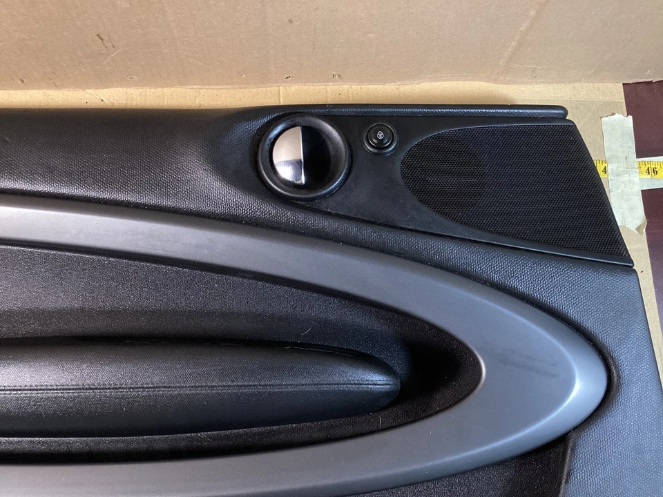 2013-2016 MINI COOPER PACEMAN FRONT LEFT DRIVER SIDE DOOR INTERIOR PANEL OEM . - Image 3 of 4