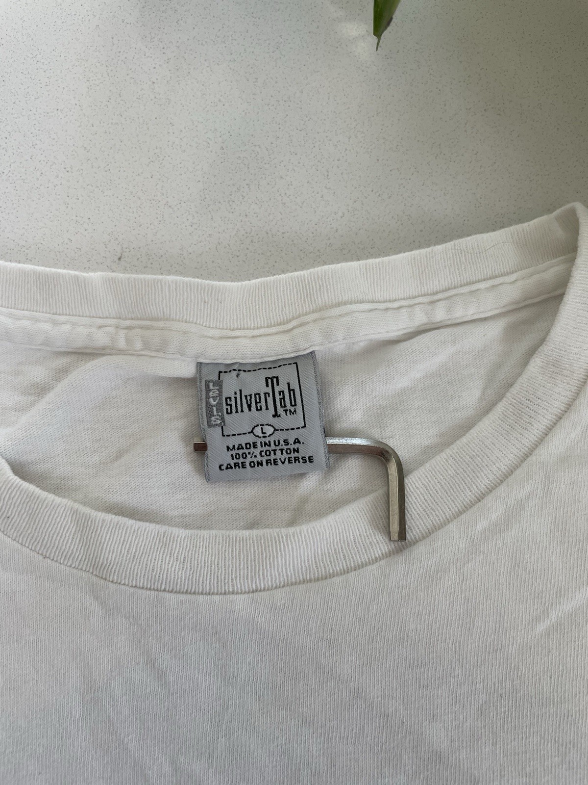 90s Levi’s Silver Tab Not Your Basic Jean Tee Siz… - image 4