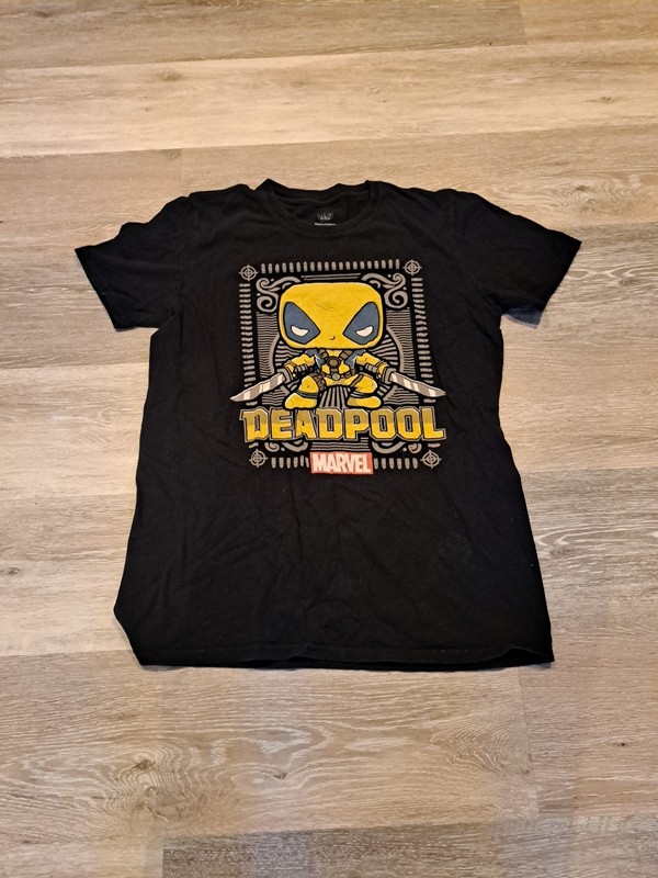 DEADPOOL   * Pops * Marvel  Comics Adult T-Shirt * Black * Size:  Small