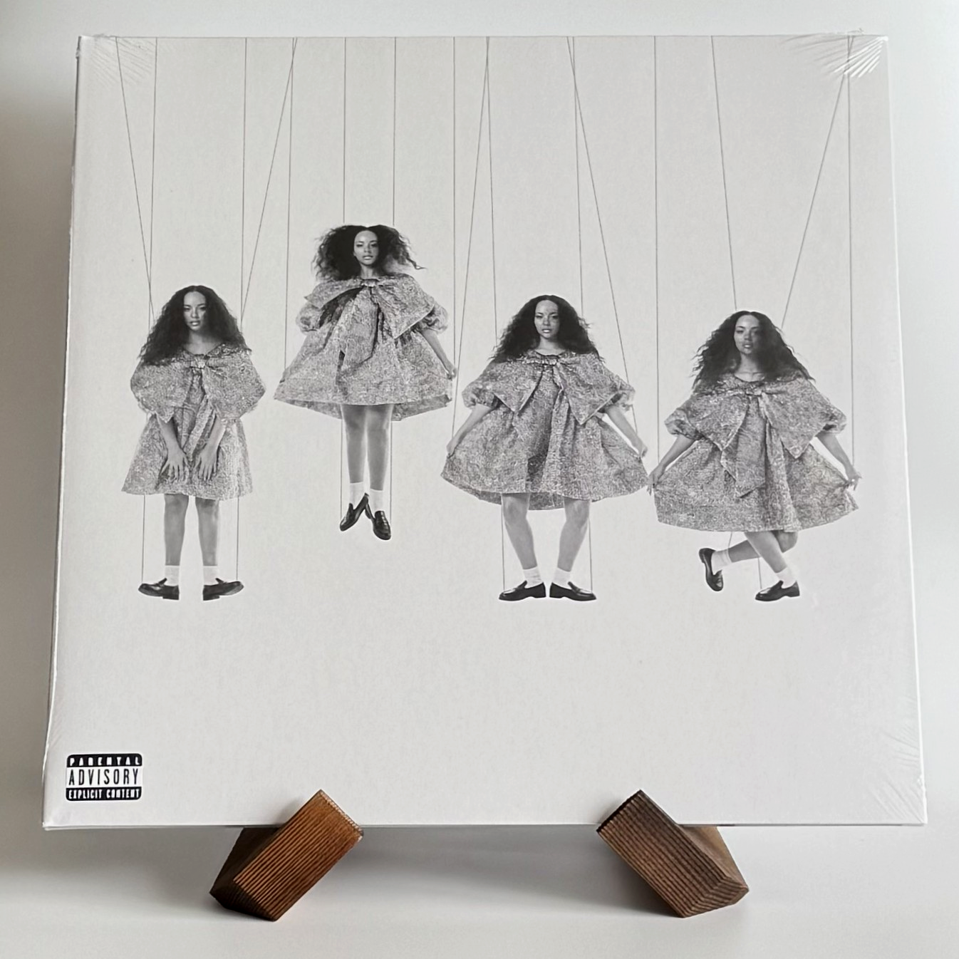 JADE * THAT'S SHOWBIZ BABY! * EXCLUSIVE LIMITED ALTERNATE ART GREY VINYL LP * BN