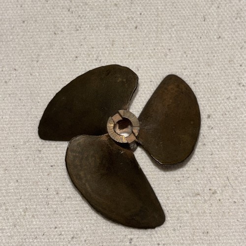 Octura X470 3-Blade Propeller Left – RC Boat Propeller