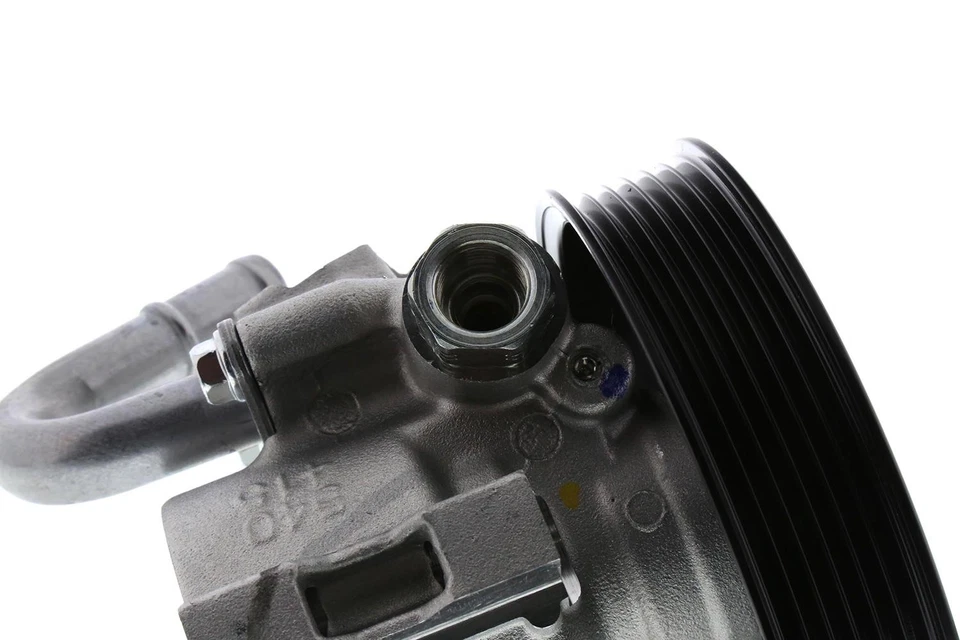 New Genuine GMC F-(S)Pump 95241308 / 95241308 OEM - Image 3 of 4