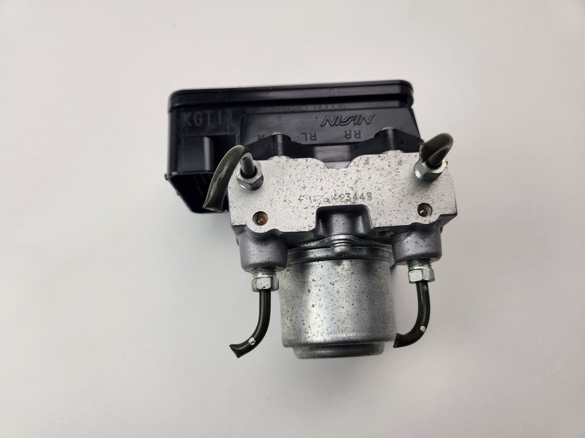   KP Scott Drake 1964-1973 Ford Mustang Brake Distribution Block