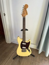 Squier Classic Vibe 60s Mustang Electric Guitar Laurel FB, Vintage White