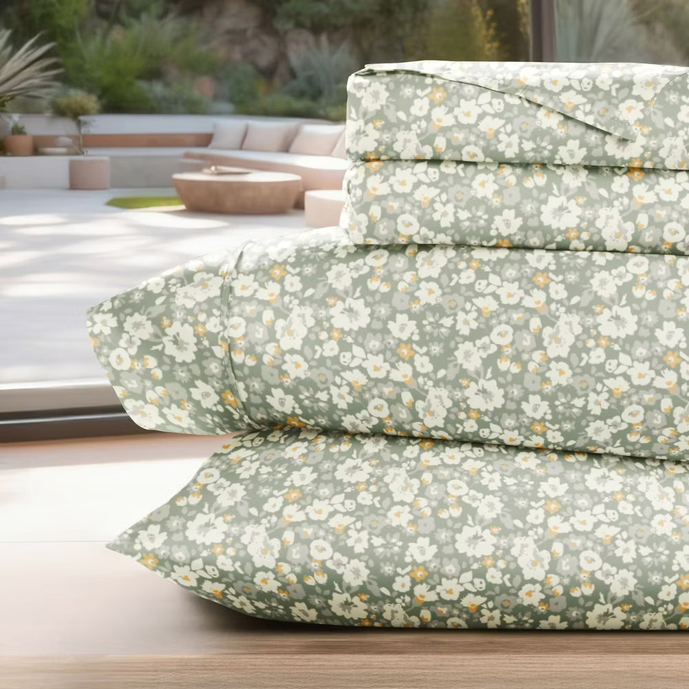 Delicate Blossoms Floral Patterned Ultra-Soft 4 Piece Bed Sheet Set - Becky 8290₽