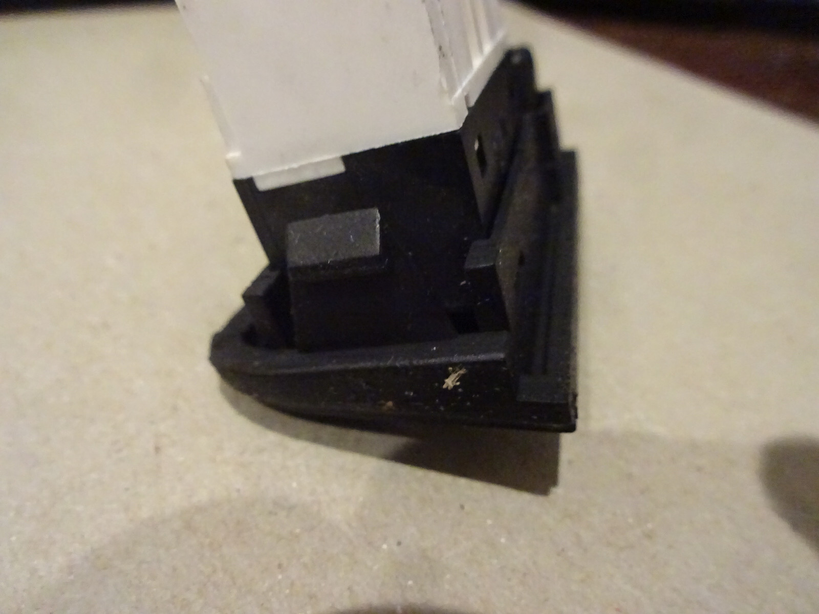 Ferrari 360 Modena Spider - LH Window Lifting Switch & Plate- P/N 65520400