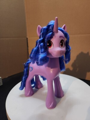 2020 My Little Pony A New Generation Mega Movie Friends 8'' Izzy Moonbow Figure