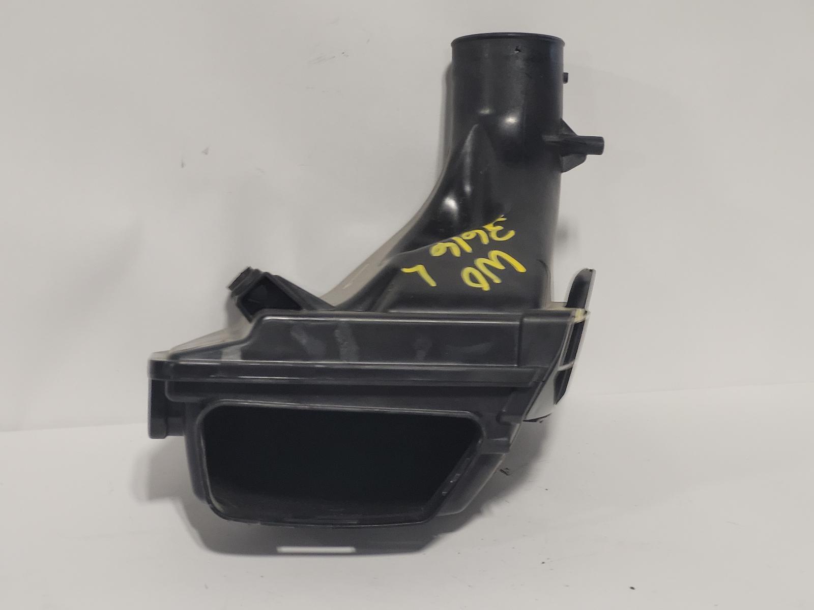 Drive Side Air Cleaner Box BENTLEY CONTINENTAL GT 3W0129565B