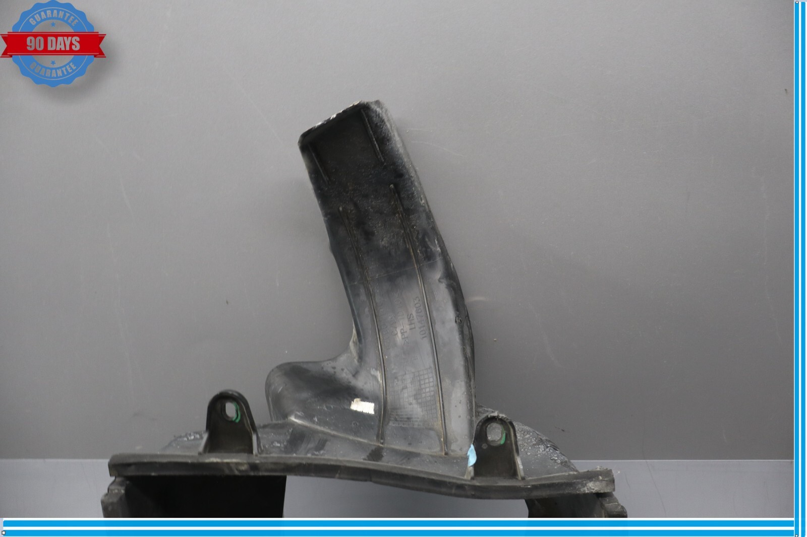 14-18 Maserati Ghibli M157 Front Left Side Intercooler Duct Shroud 670004140 Oem