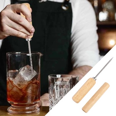 Eispickel Pick-Tool zum Brechen von Eis. Eispickel aus Edelstahl mit Holzgriff