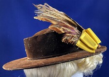 Feather Wide Brim Original Vintage Hats for Women for sale  display picture 1