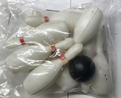 Vintage Bowling Cake Toppers 4" tall with Original 10 Pins And Bowling Ball - Picture 4 of 4