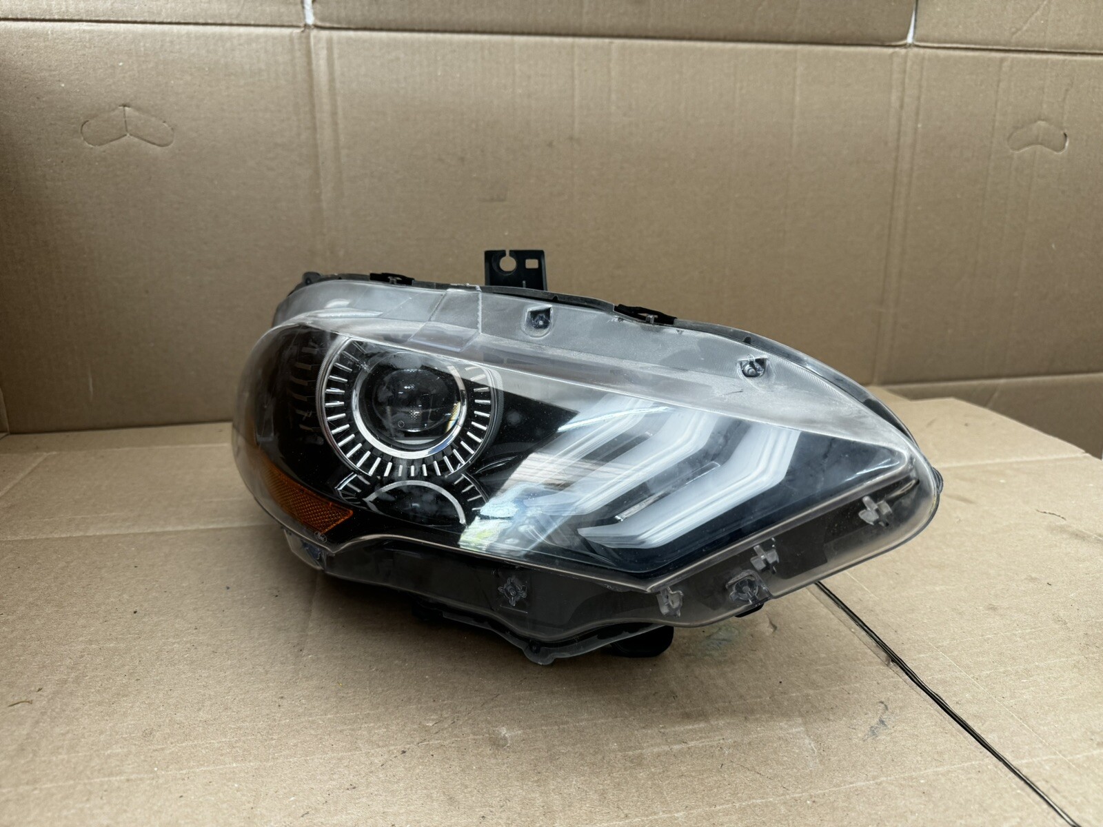 2018-2020 Ford Mustang OEM Right Passenger LED Headlight for sale  