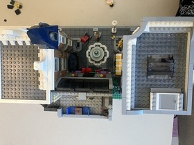 LEGO CREATOR: Assembly Square (10255)