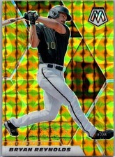 2021 Panini Mosaic Bryan Reynolds Reactive Yellow Prizm #17 Pittsburgh Pirates