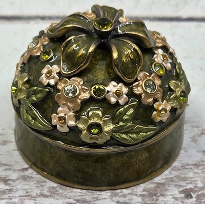 Vintage  Rucinni Jeweled Green Enamel Floral Trinket Box w/ Rhinestones