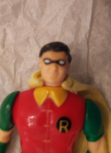 Vintage DC Super Powers Kenner Robin 1984 Action Figure With Original Cape - Picture 6 of 6