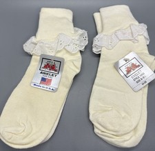 Vtg 80s-90s Women's Ivory Lace Ruffle Frilly Ankle Socks Eyelet New Cotton USA