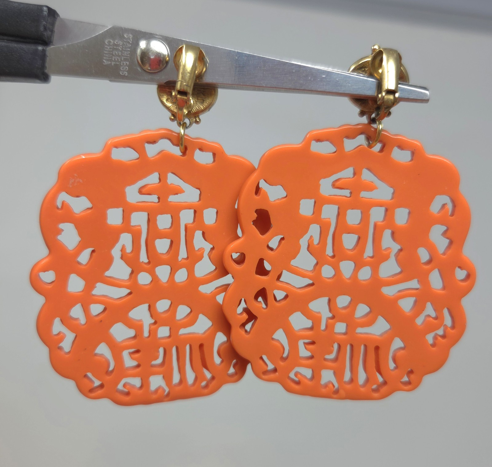 Signed KJL Kenneth Jay Lane Carved Faux Coral Tur… - image 2