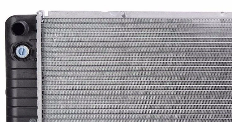 Radiador nuevo para Chevrolet C3500 1994-2000 GMC C3500 7,4 L Foto 3 de 4