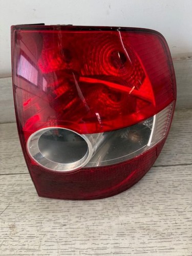 XB2263 VW Fox 5Z Rücklicht Heckleuchte R Original Teil  Kostlenloser Versand