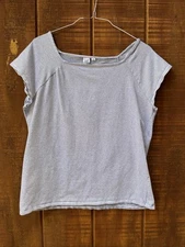 Gap Tee Shirt Size XXL Black & White Horizontal Stripe Box Style Closet Basic