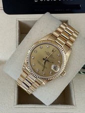 ROLEX 18K GOLD MIDSIZE LADIES DATEJUST  31MM WITH BOX AND PAPERS