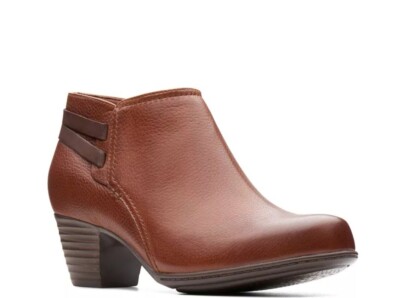 Clarks Valarie 2 Ashly Dark Tan Leather Ankle Boots Women's 9M