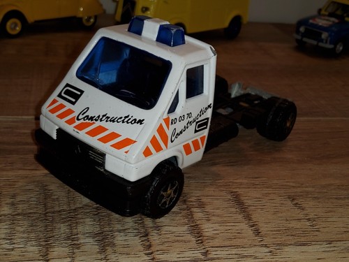Camion Marmon 206 Rallye 1/64 – Modèle IXO, Occasion, Couleur Verte