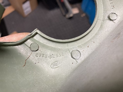 1967 - 1972 Ford Steering Column Trim C7TB-3E532-B Green - Picture 4 of 6