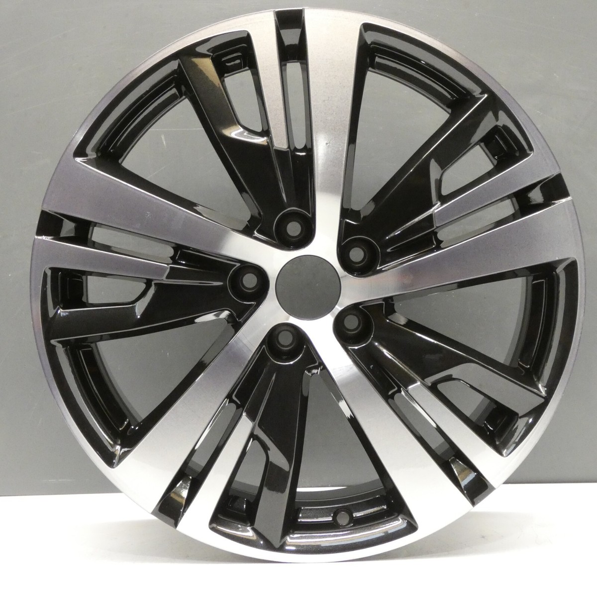 PEUGEOT 3008 DETROIT 18