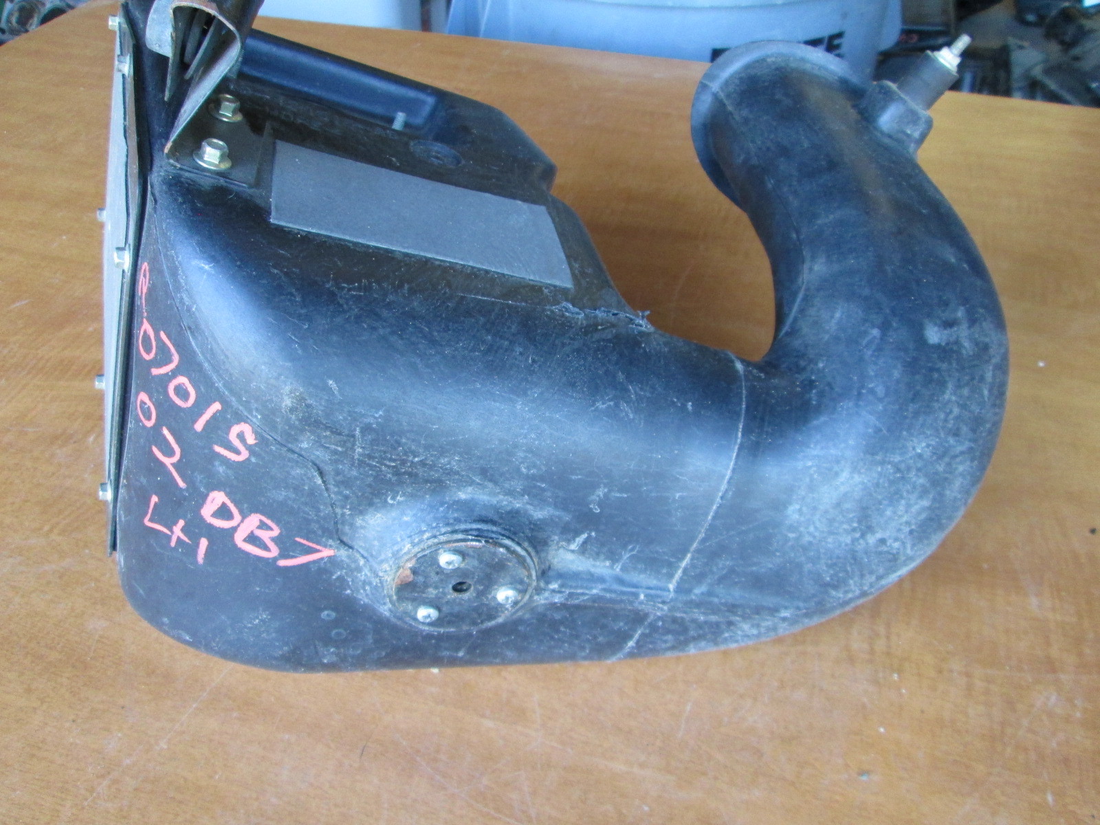 Aston Martin 2002 DB7 - LH Air Cleaner / Intake Box 