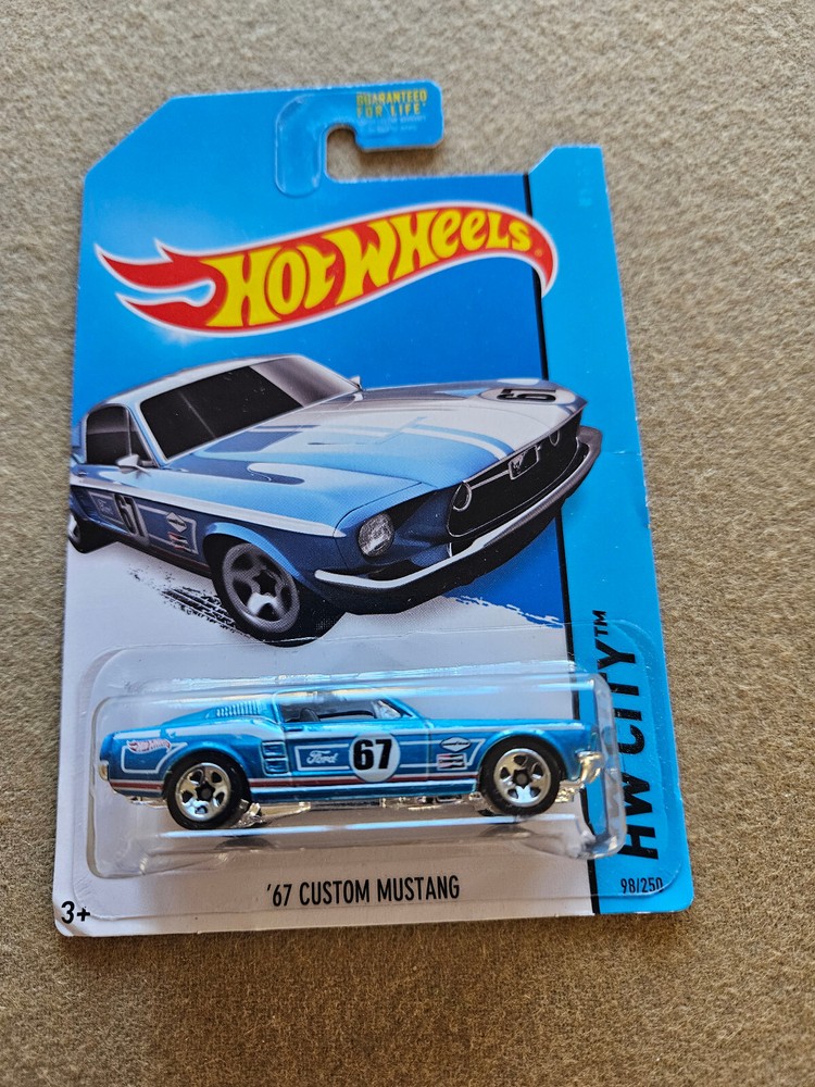 2014 Hot Wheels 67 Custom Mustang HW City 98/250