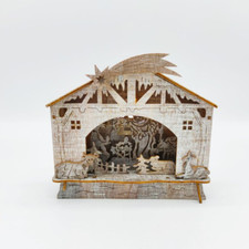 ANDREA FONTEBASSO NATIVITA' IN LEGNO CON LED 18X16 CM - CHRISTMAS CHALET