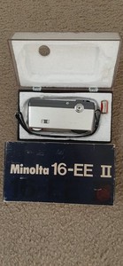 Minolta 16 EE II, Sub Mini,  MINT w/ Box, LQQK