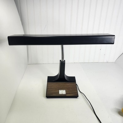 Vintage Mobilite Model 169 Fluorescent Desk Lamp MCM Industrial Task Light Black